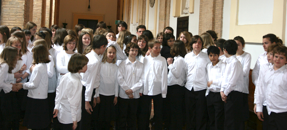 Kinderchor Frankfurt nach dem Konzert